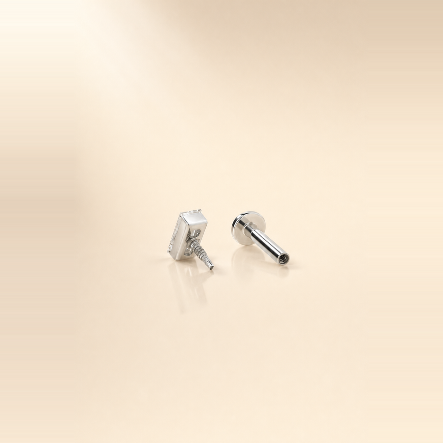 Baguette Stud Diamond Flatback Piercing — view 4