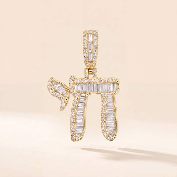 Baguette & Round Diamond Chai Pendant