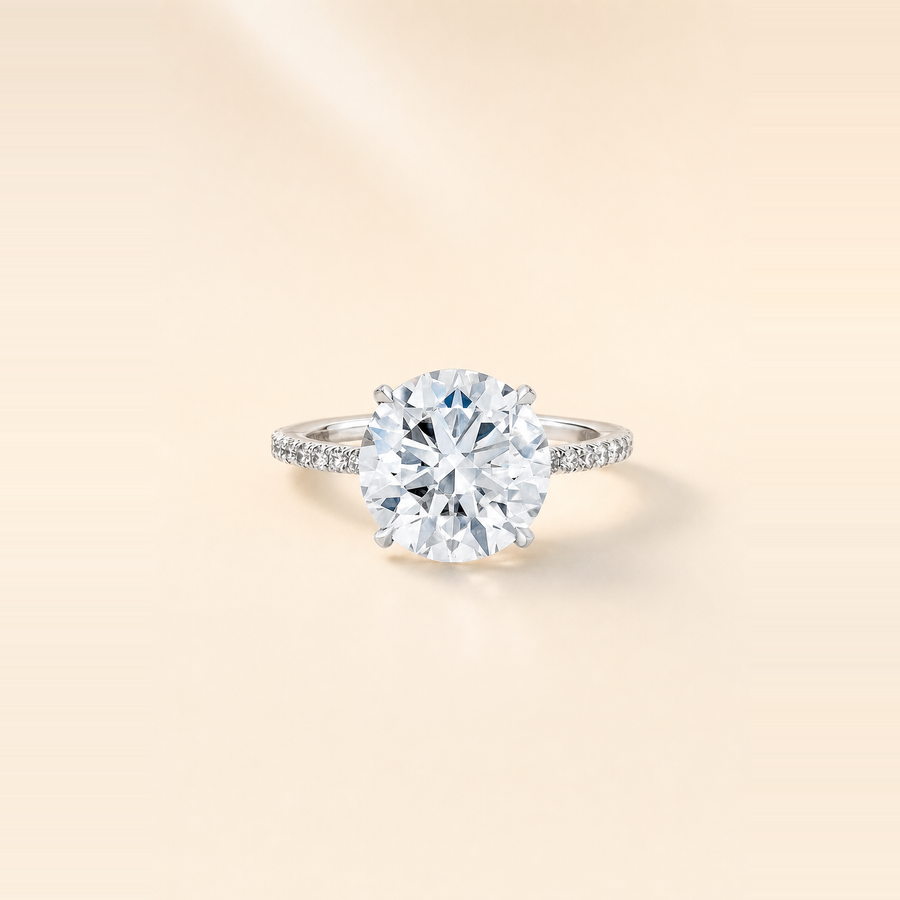 Round Diamond in Thin Pavé Band — view 2