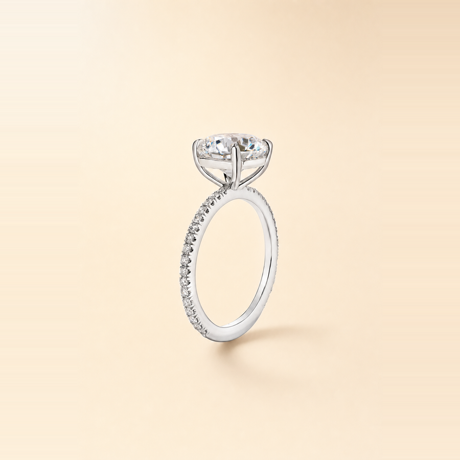 Round Diamond in Thin Pavé Band — view 3