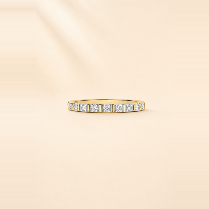Fluted Diamond Band