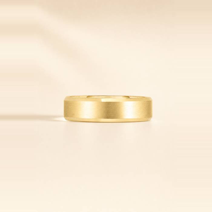 6mm Contrast + Beveled Wedding Band
