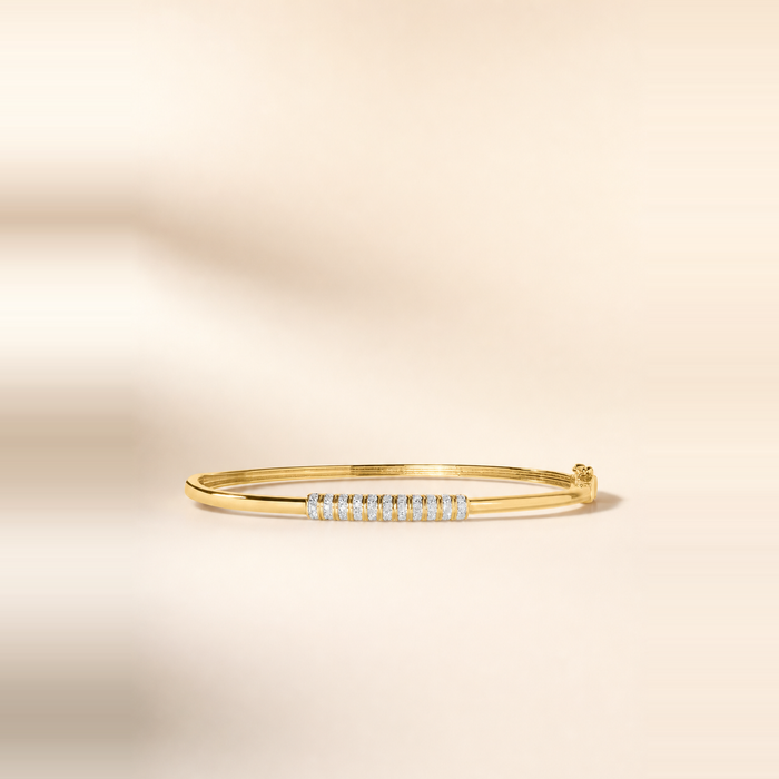 Ribbed Diamond Bar Bangle