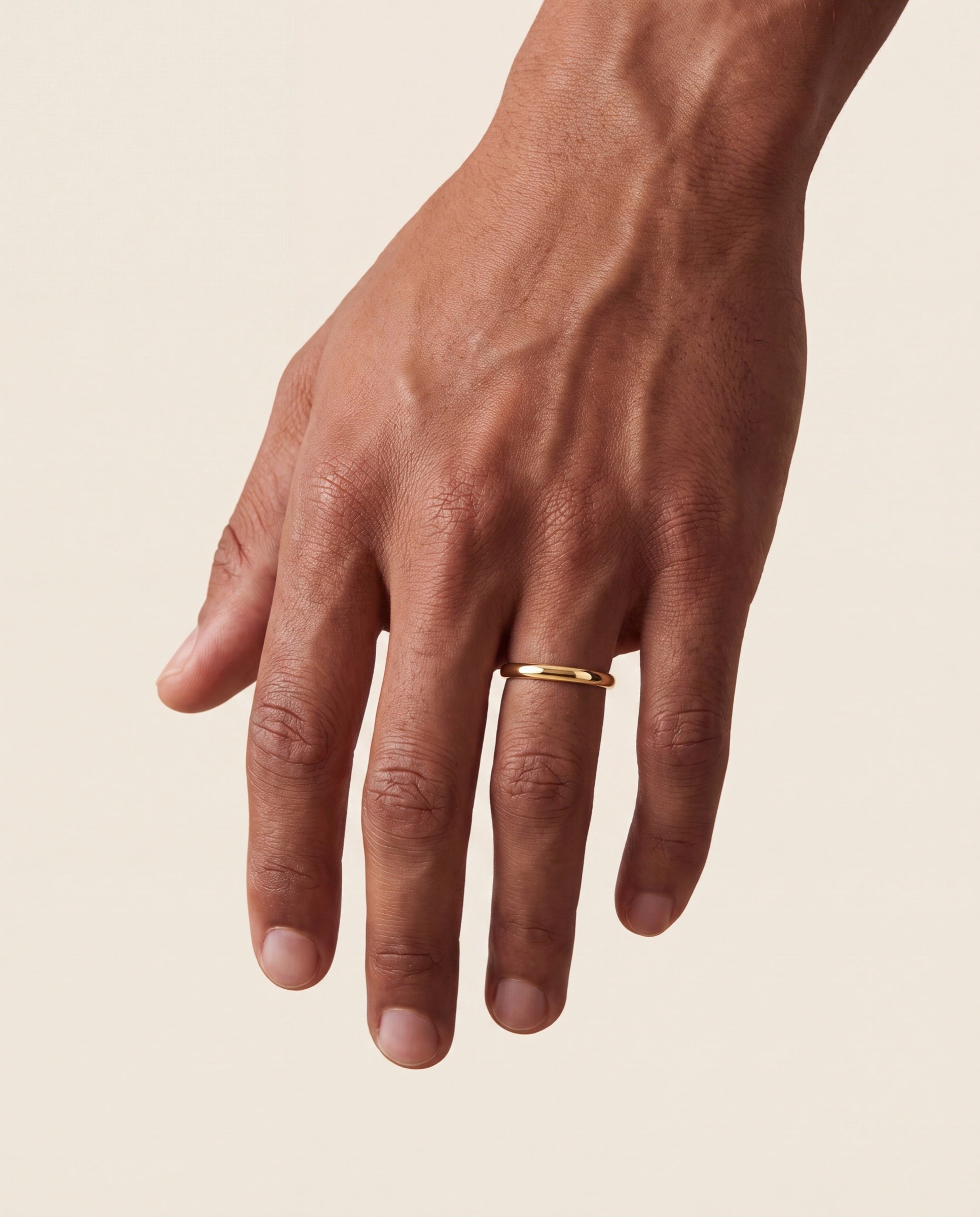 2mm Classic Gold Band &mdash; Worn