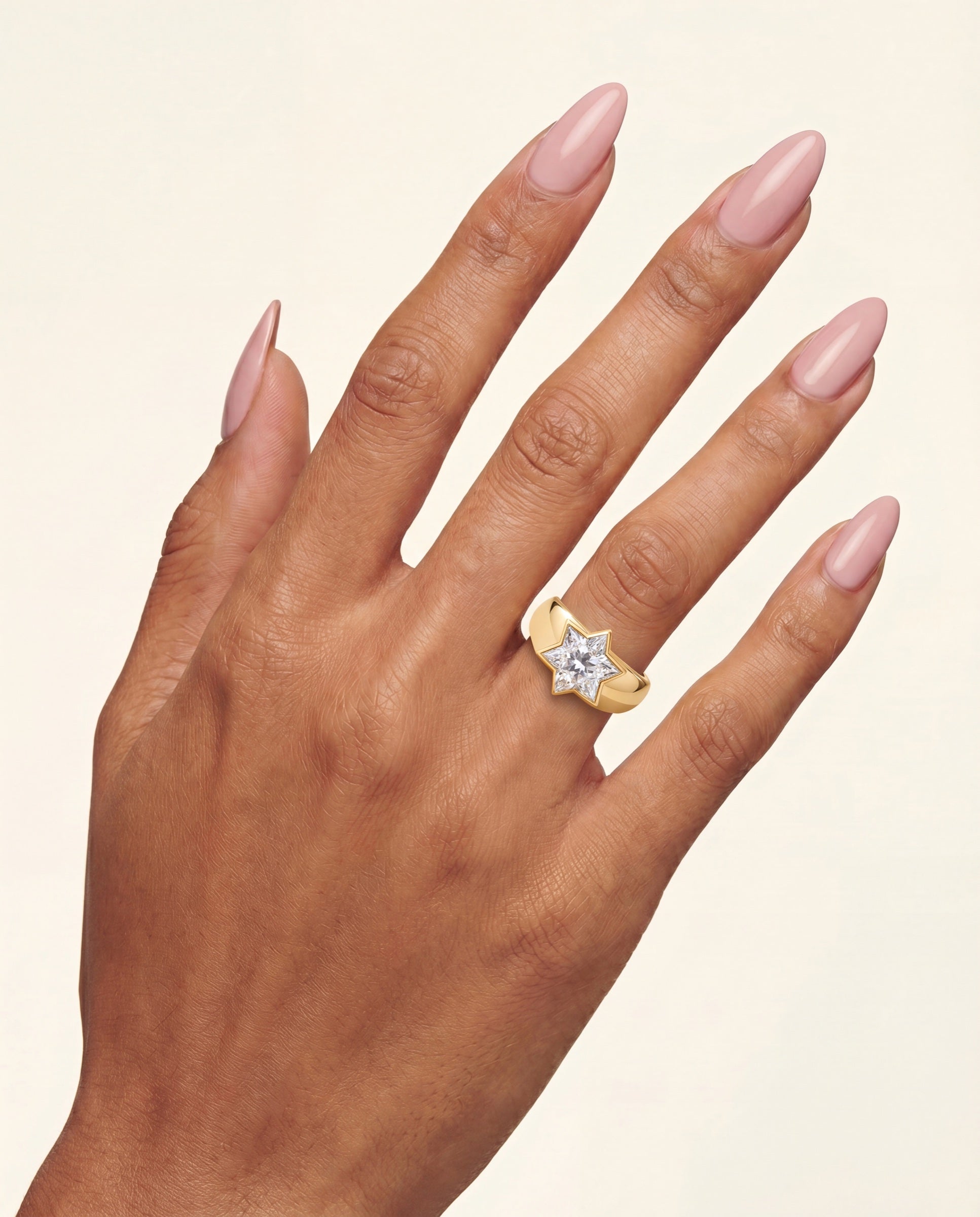Magen David Signet Ring &mdash; Worn