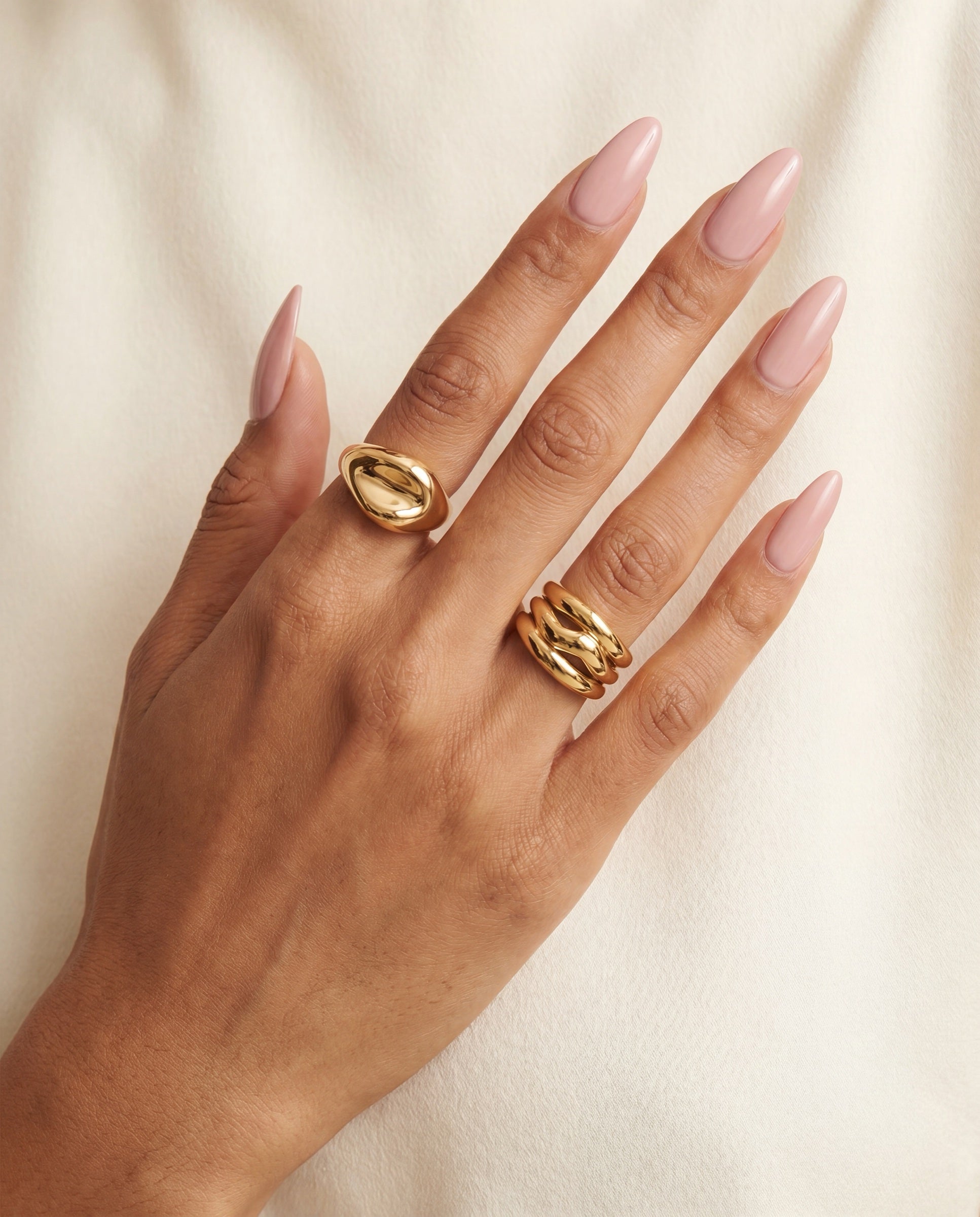 Pebble Ring &mdash; Worn